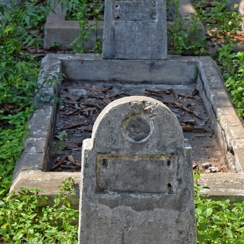 Erased Graves at Osu Military Cemetery - Photo by Remo Kurka